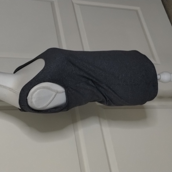 Zara W/B collection gray slub fleck size Large sleeveless super soft tank - Picture 4 of 9